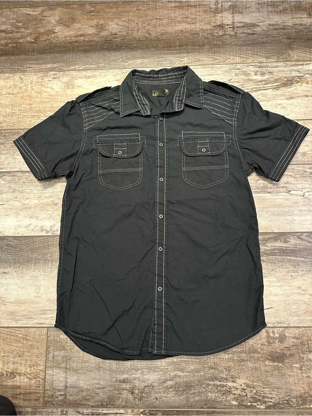 Helix Black Short-Sleeve Button-Down Shirt with Contrast Stitching